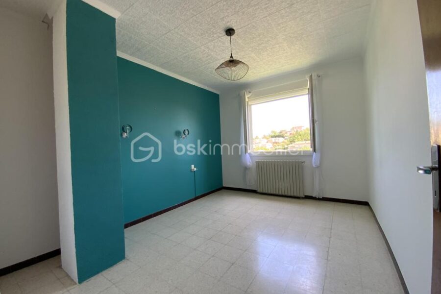 Maison à vendre à Rousson