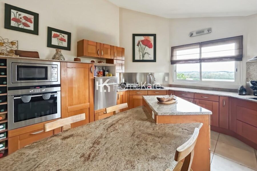 Maison à vendre à Montaigut sur save