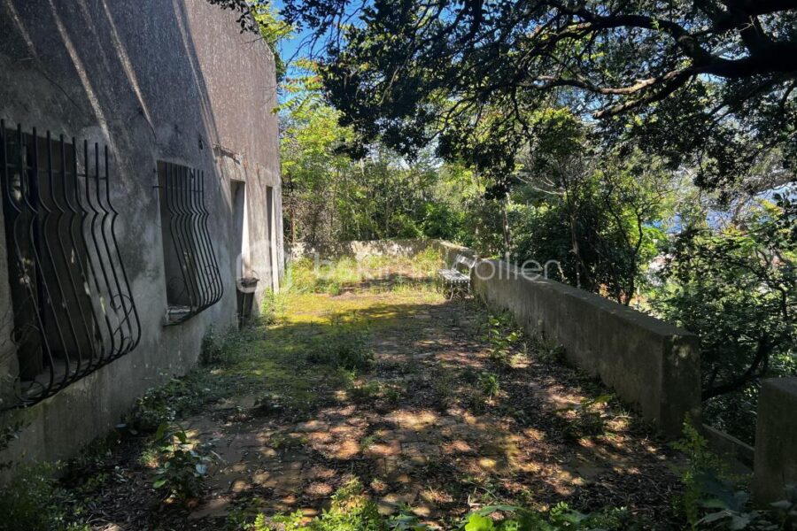 Terrain à vendre à Sete
