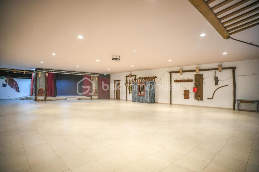 Maison à vendre à Beauvoisin