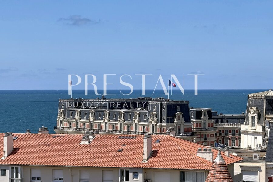 Appartement à vendre à Biarritz — Vue mer — photo 1