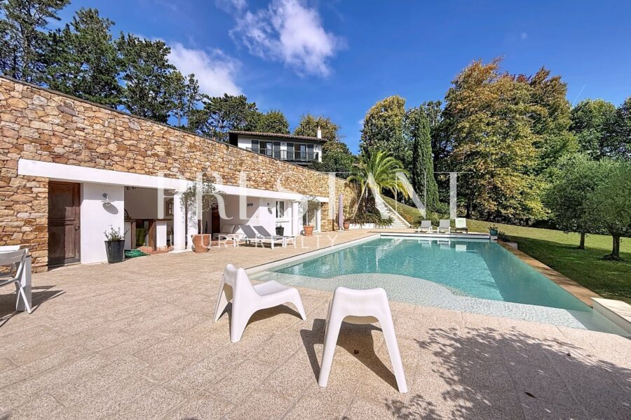 Maison en location vacances à Urrugne