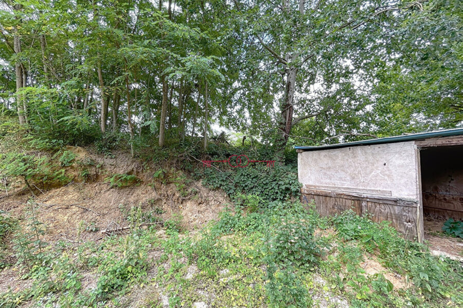 Terrain à vendre à Fismes