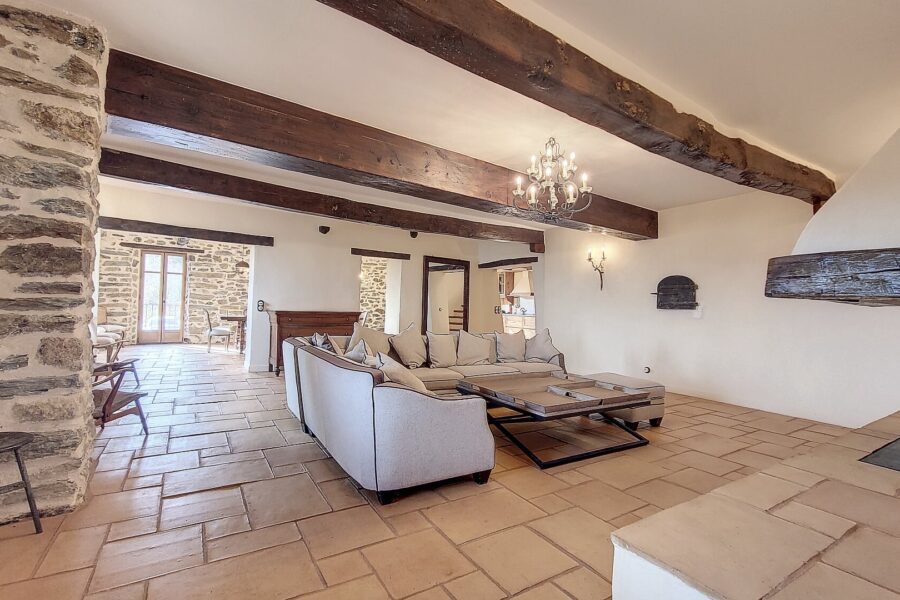 Maison à vendre à Montbolo