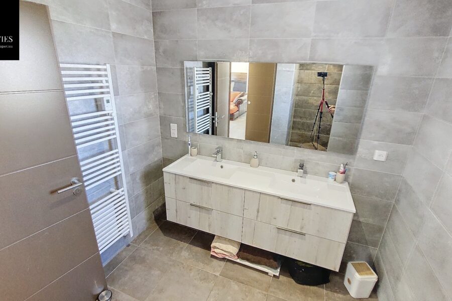 Maison à vendre à Le boulou — Vue montagne — photo 20