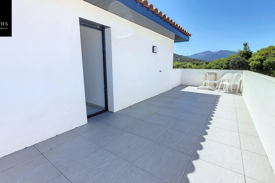 Maison à vendre à Le boulou — Vue montagne — photo 12