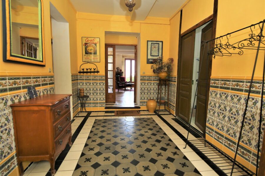 Maison à vendre à Arles sur tech