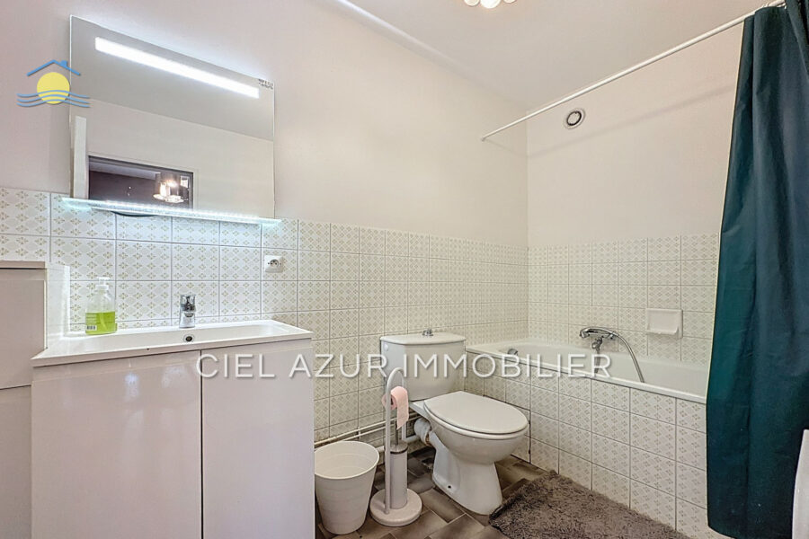 Appartement à louer à Antibes