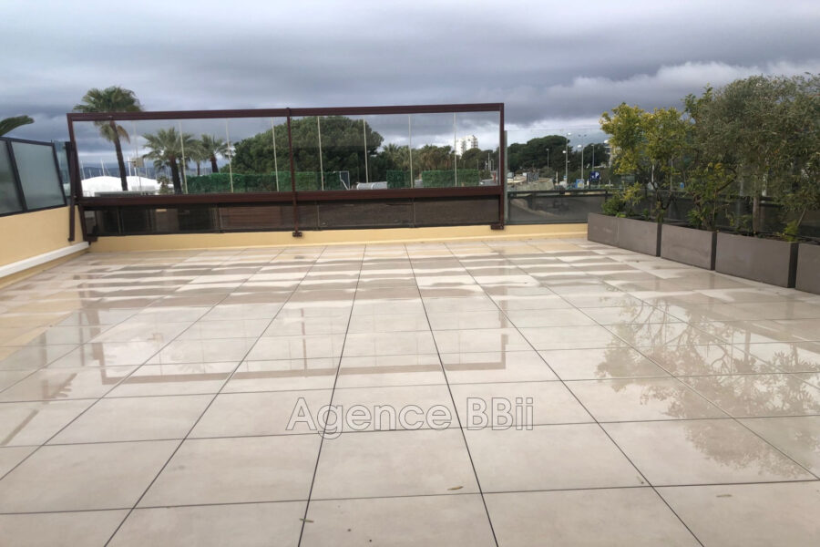 Appartement à vendre à Saint-laurent-du-var