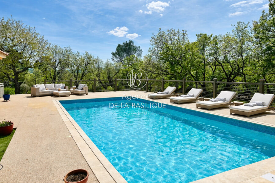 Maison à vendre à Saint-maximin-la-sainte-baume