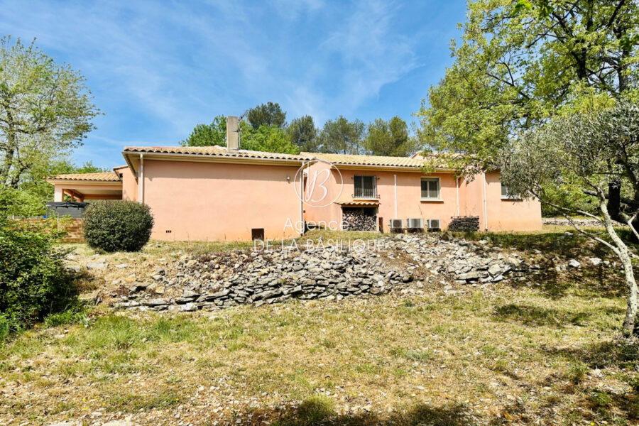 Maison à vendre à Saint-maximin-la-sainte-baume