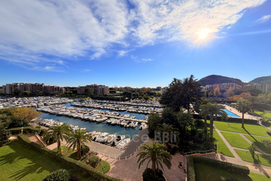 Appartement à vendre à Mandelieu-la-napoule