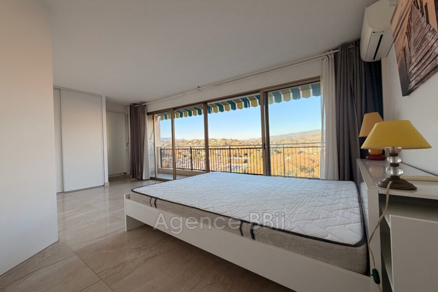Appartement à vendre à Mandelieu-la-napoule