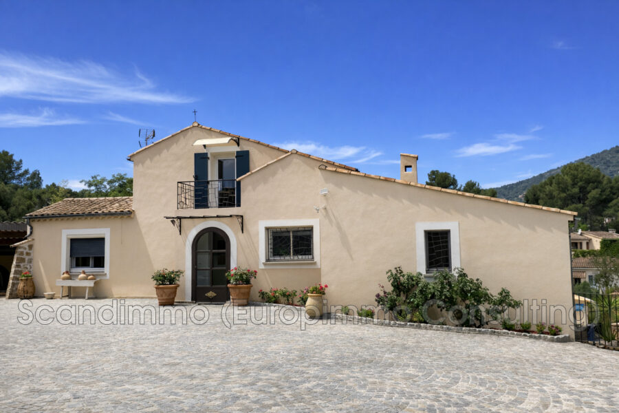 Maison à vendre à Grasse