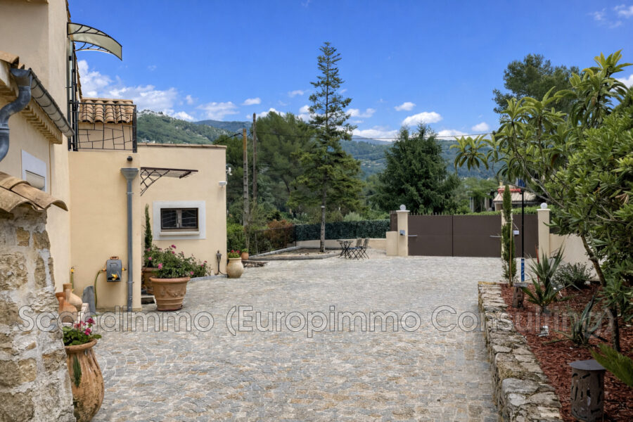 Maison à vendre à Grasse