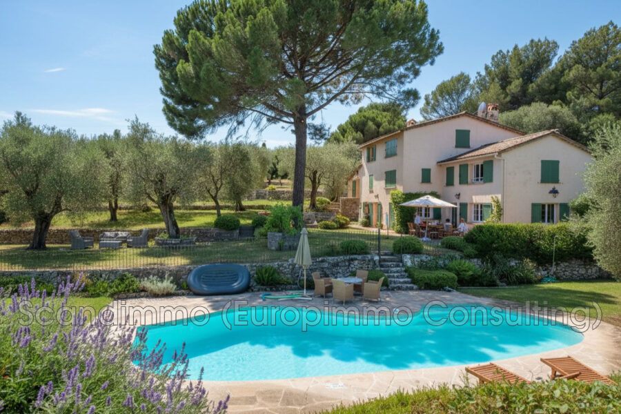 Maison à vendre à Grasse