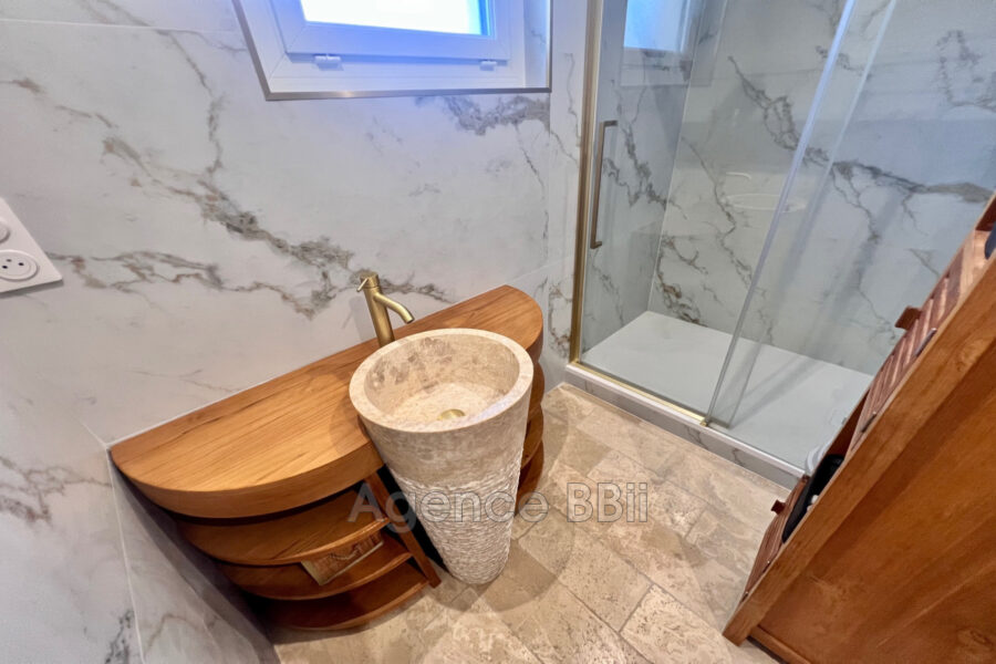 Appartement à vendre à Drap