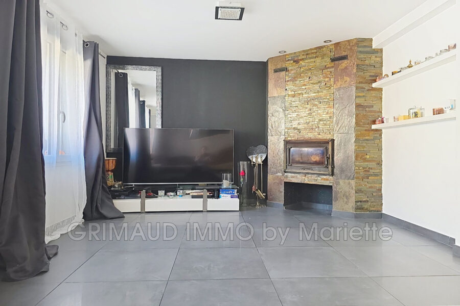 Maison à vendre à La garde-freinet