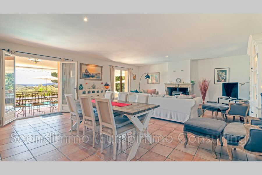 Maison à vendre à La garde-freinet
