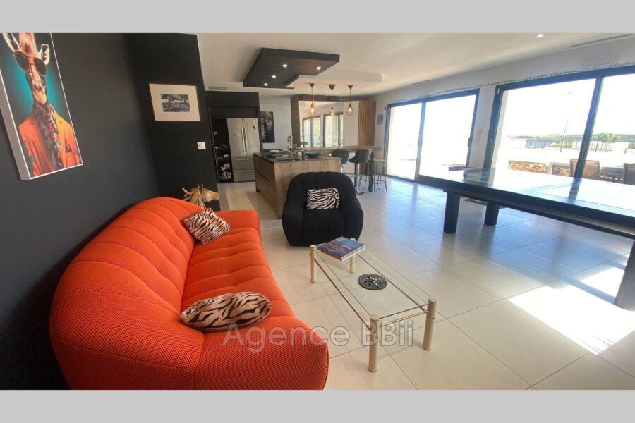 Maison à vendre à Treilles