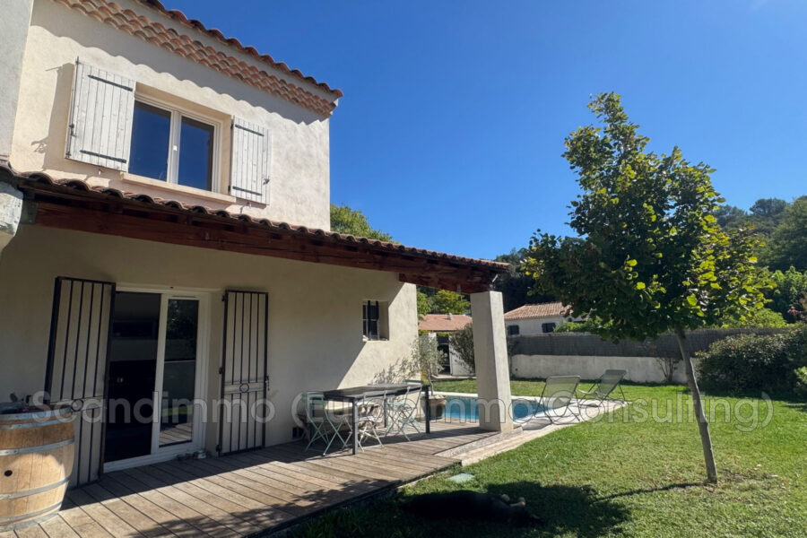 Maison à vendre à Jouques