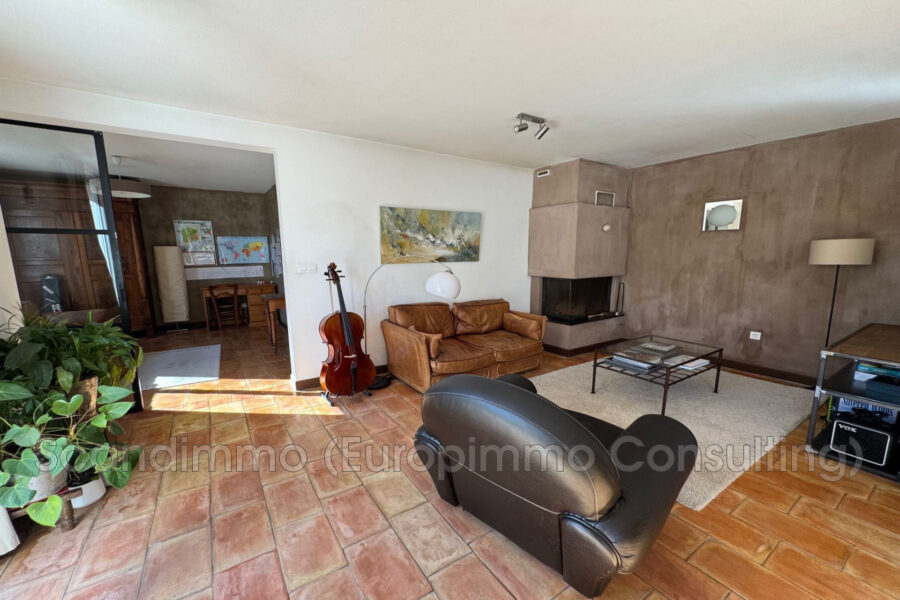 Maison à vendre à Jouques