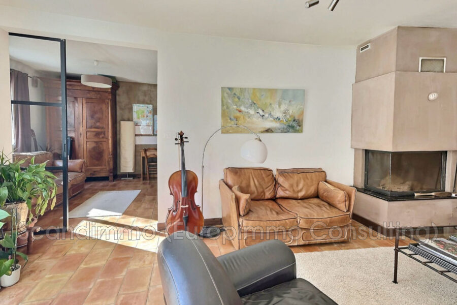 Maison à vendre à Jouques