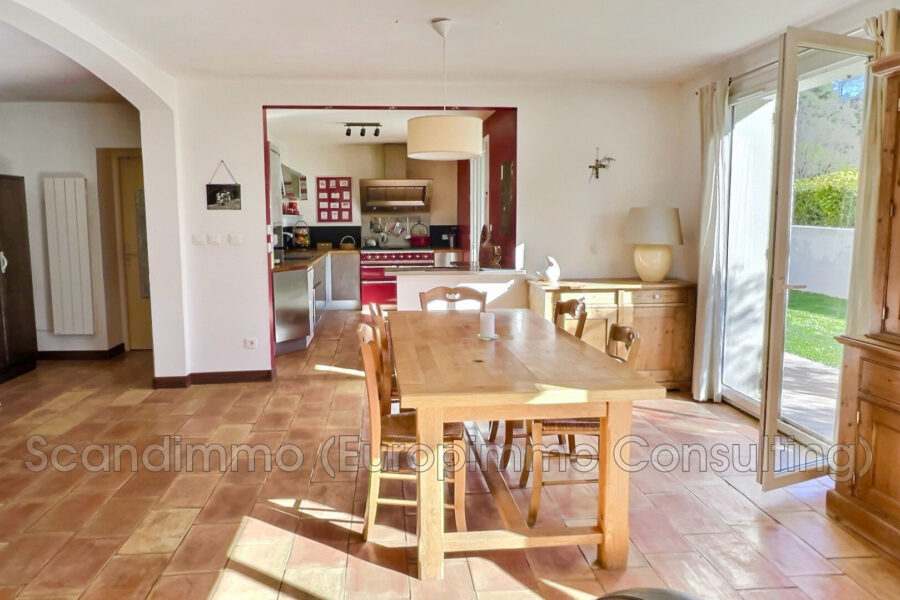Maison à vendre à Jouques