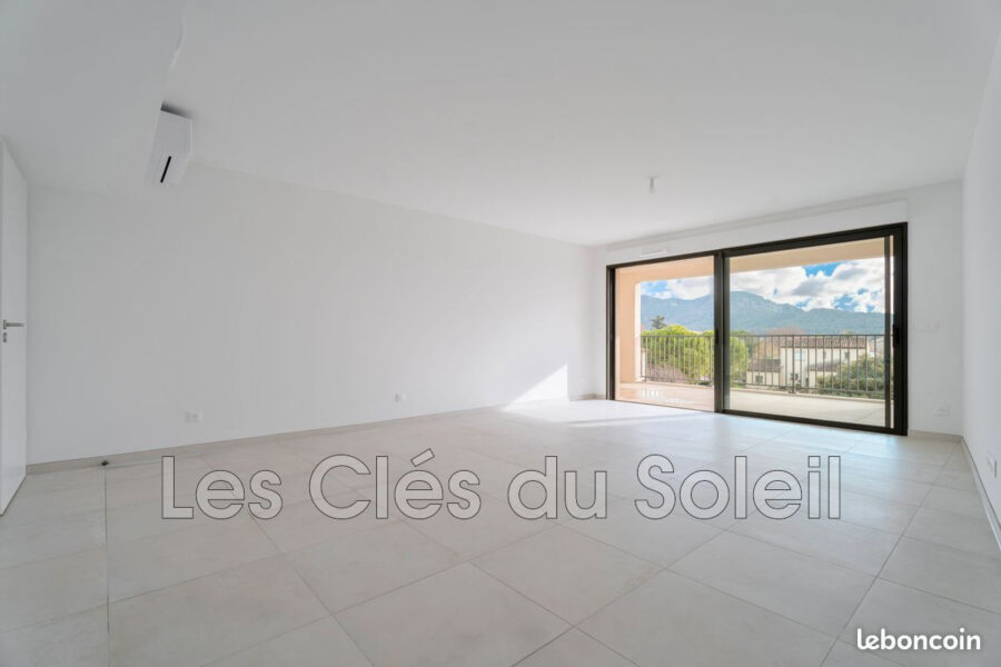 Appartement à vendre à La crau