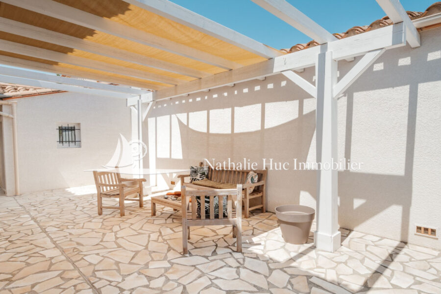 Maison à vendre à Saint-cyprien