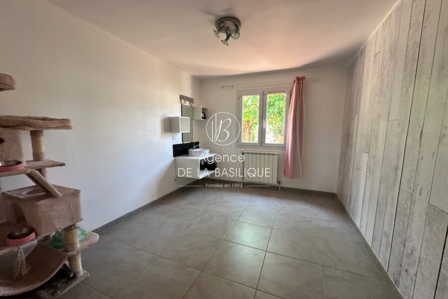 Maison à vendre à Saint-maximin-la-sainte-baume