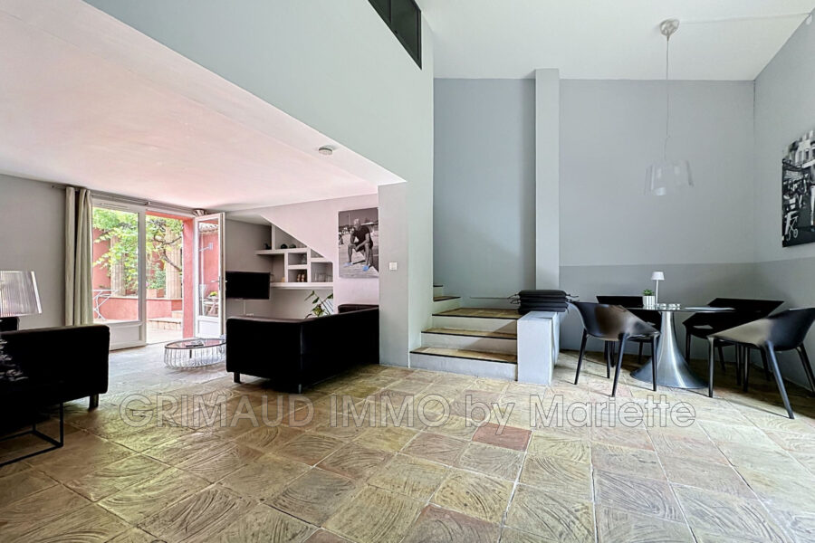 Maison à vendre à Sainte-maxime