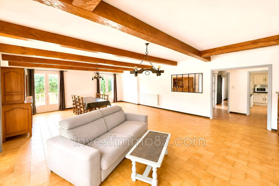 Maison à vendre à Saint-maximin-la-sainte-baume