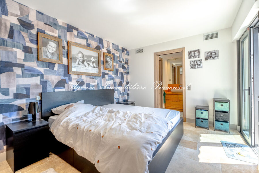 Maison à vendre à Sainte-Maxime — Vue montagne — photo 15