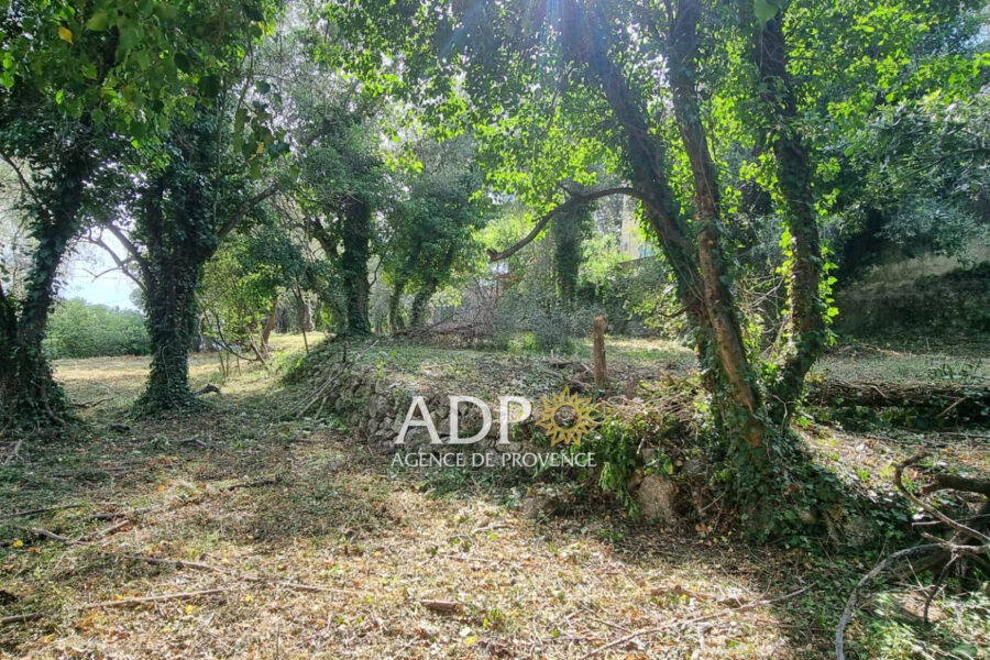 Terrain à vendre à Grasse