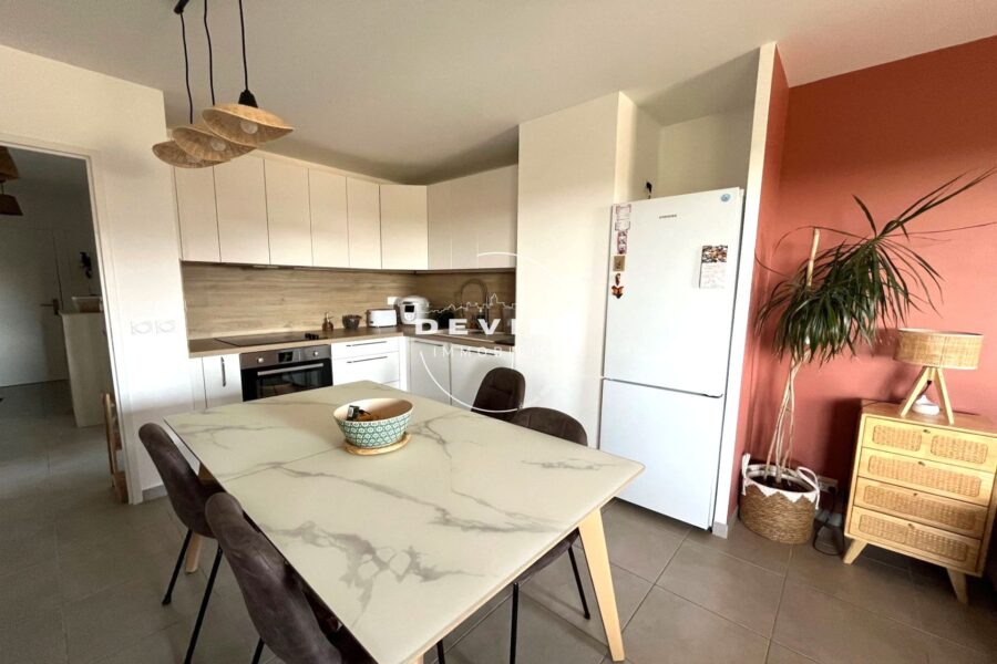 Appartement à vendre à Saint-brès