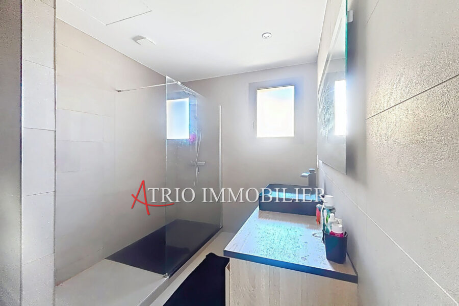 Maison à vendre à Cagnes-sur-mer