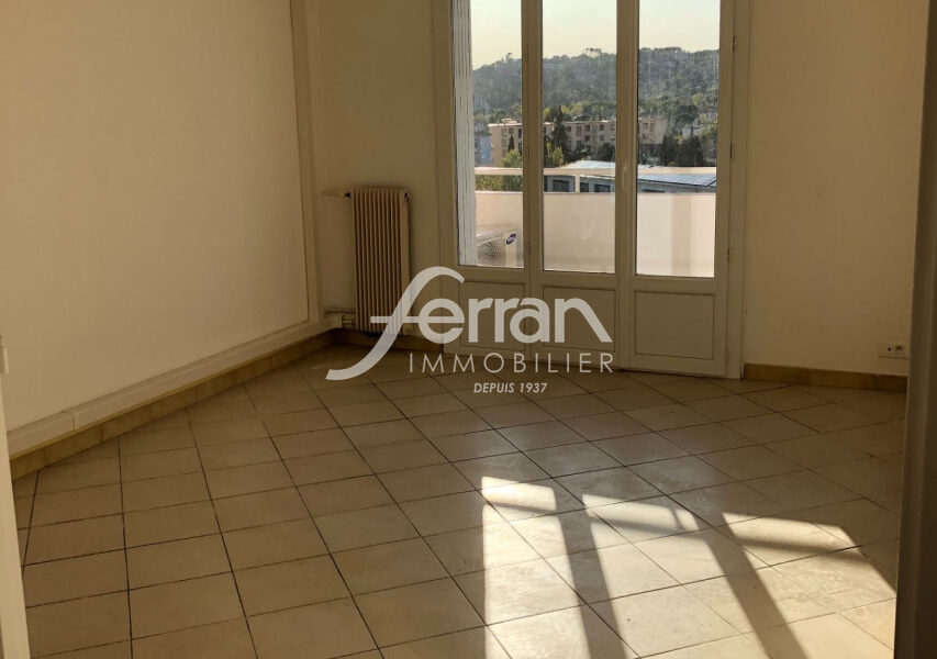 Appartement à vendre à Draguignan — Vue sur la ville — photo 2