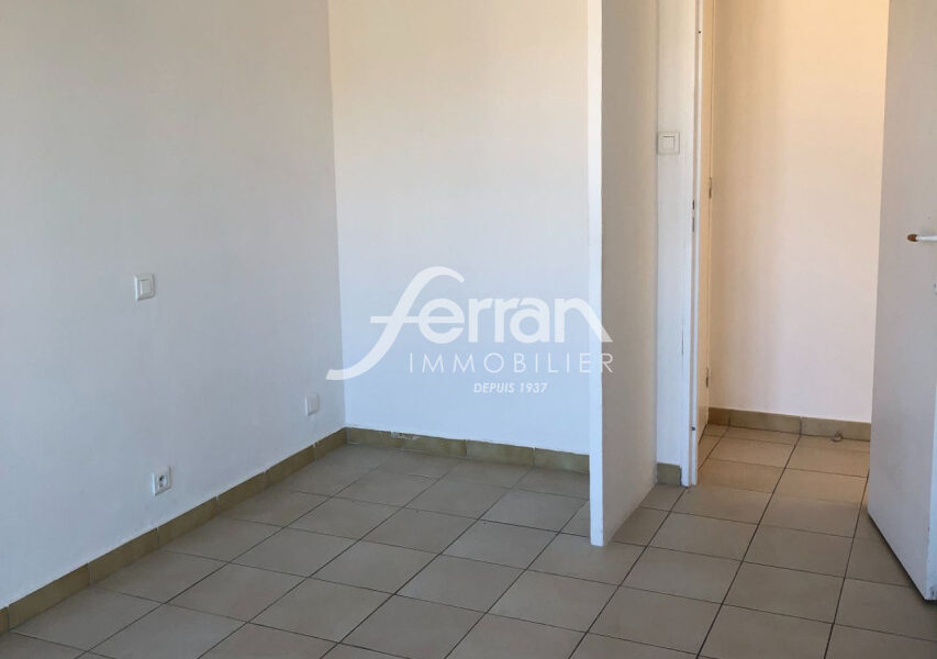 Appartement à vendre à Draguignan — Vue sur la ville — photo 7