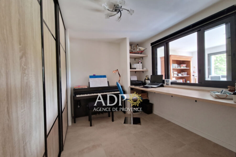 Appartement à vendre à Mandelieu-la-Napoule — Vue parc & jardin — photo 7