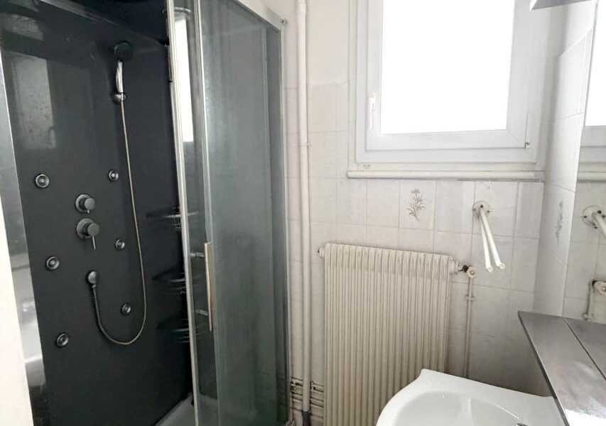 Appartement à louer à Montaignac-sur-doustre