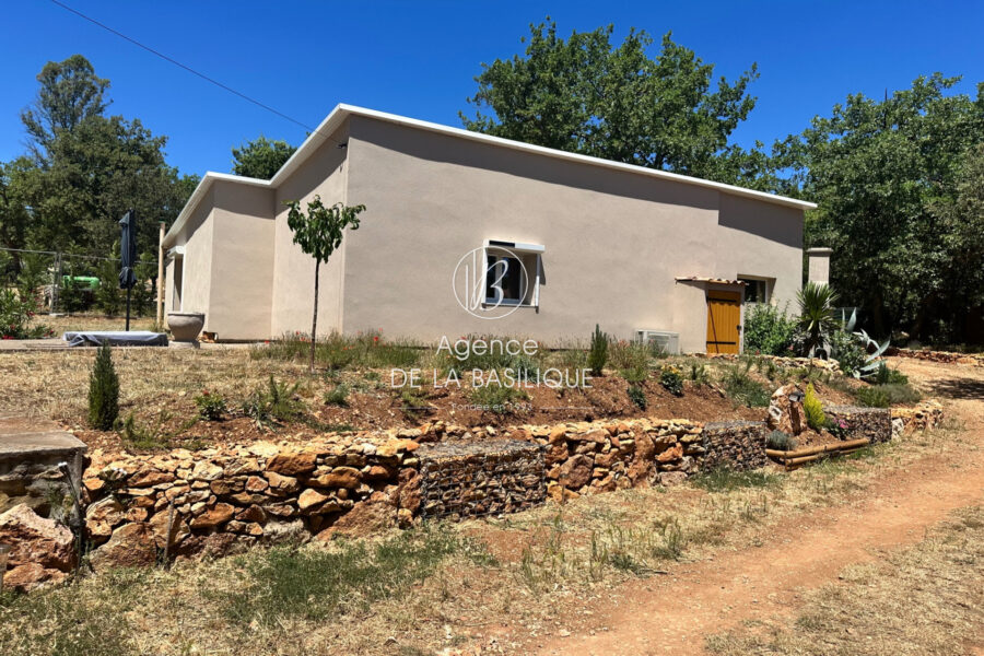 Maison à vendre à Saint-maximin-la-sainte-baume