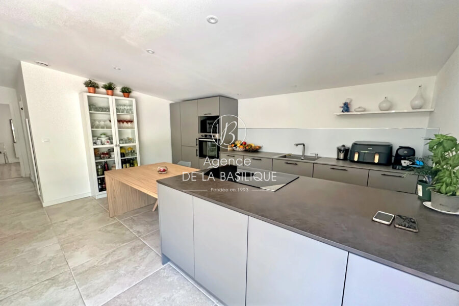 Maison à vendre à Saint-maximin-la-sainte-baume