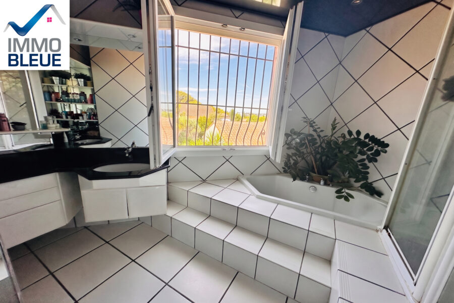 Maison à vendre à Martigues — Vue mer — photo 13