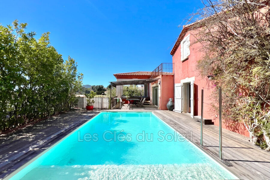 Maison à vendre à Carqueiranne