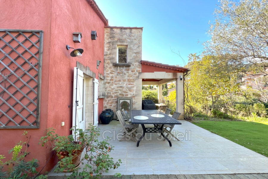 Maison à vendre à Carqueiranne