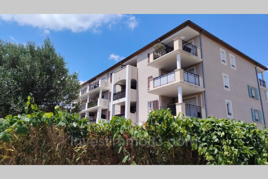 Appartement à vendre à La crau