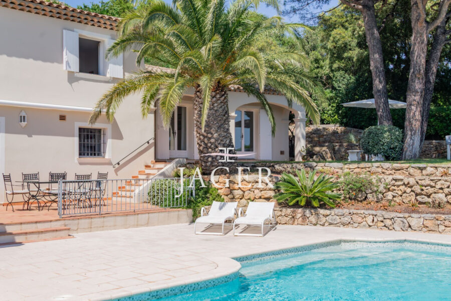 Maison à vendre à Sainte-maxime