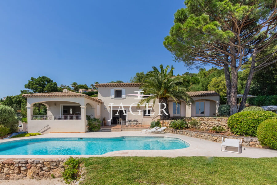 Maison à vendre à Sainte-maxime