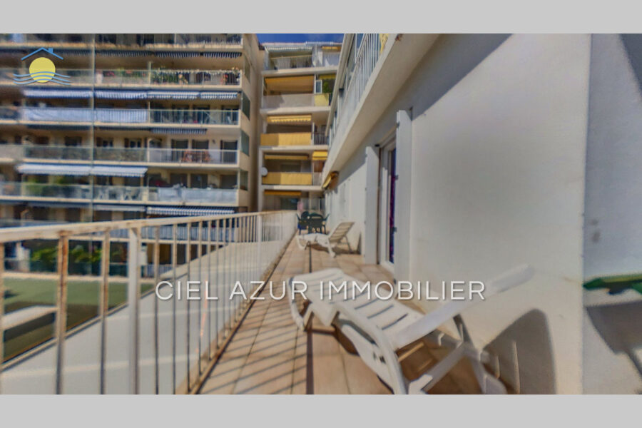 Appartement à louer à Juan-les-pins